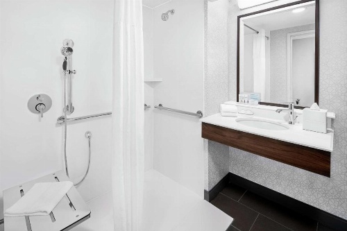 Hampton Inn By Hilton And Suites Downtown Chicago image 25